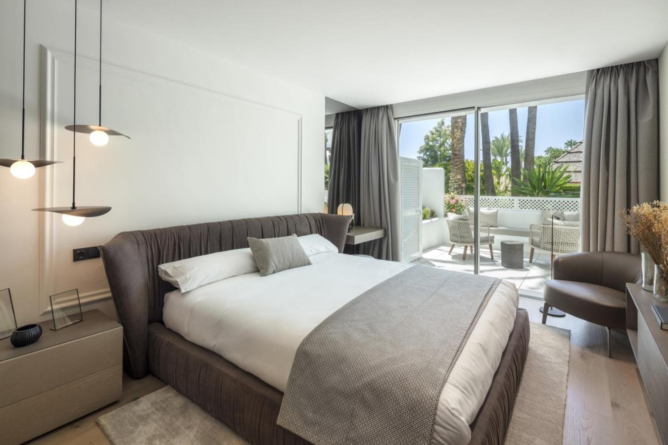 Appartement Elegant 3- Bedroom In Puente Marbella